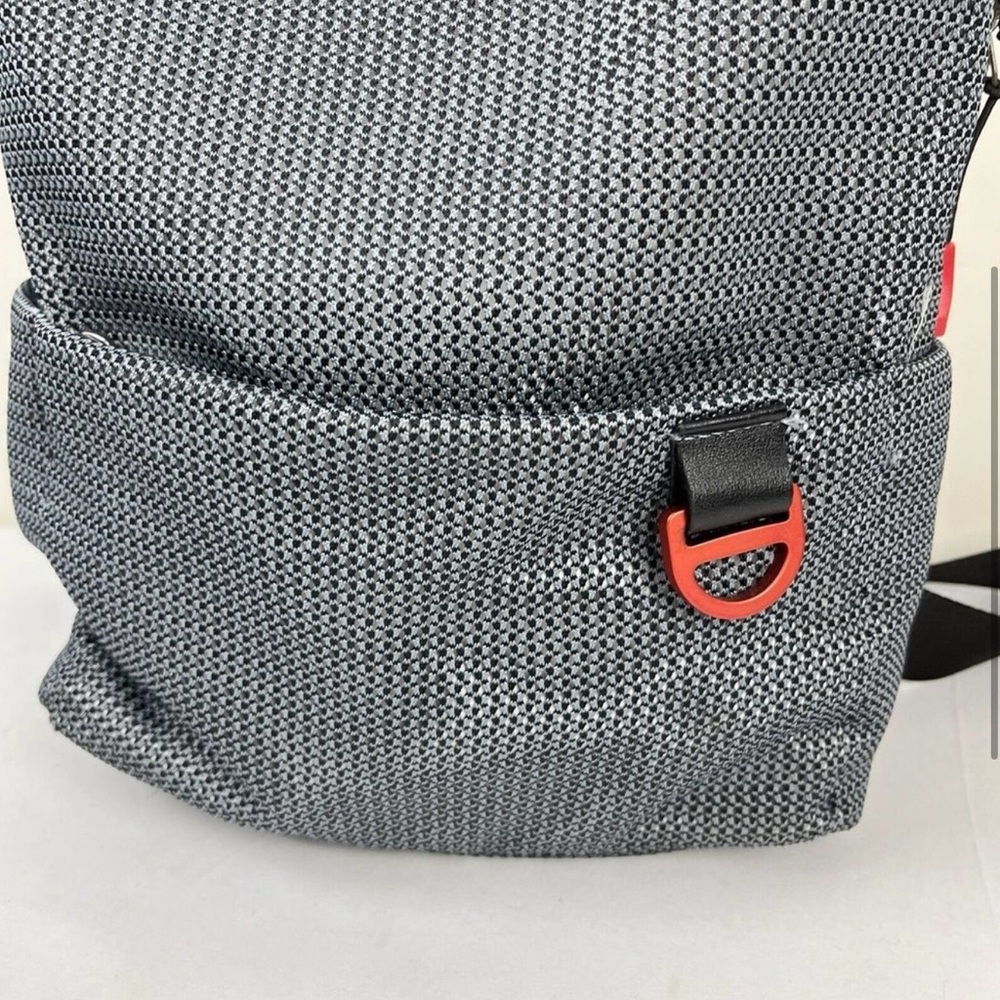 Sherpani Lightweight Adeline Sporty Backback. New in packaging $ 75 - Picture 5 of 7